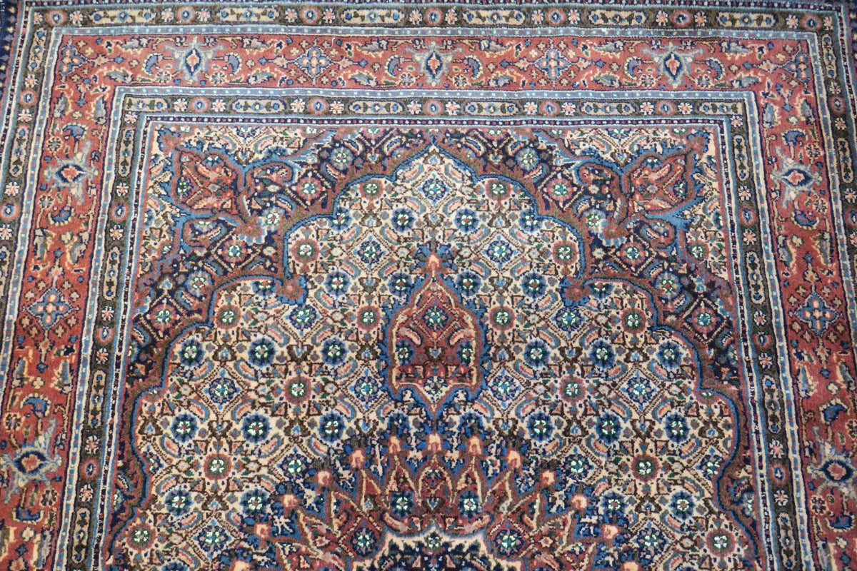3' 4" x 5' 1" Persian Moud Rug image 9