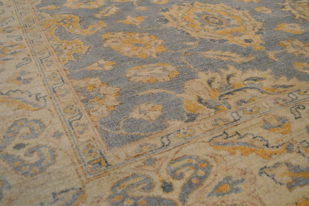 8' 1" x 10' 2" Pakistan Peshawar Rug image 7