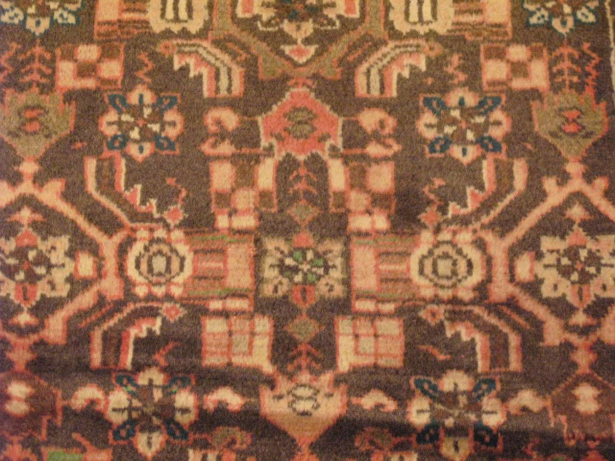 2' 6" x 6' 9" Vintage Lilihan Runner image 9