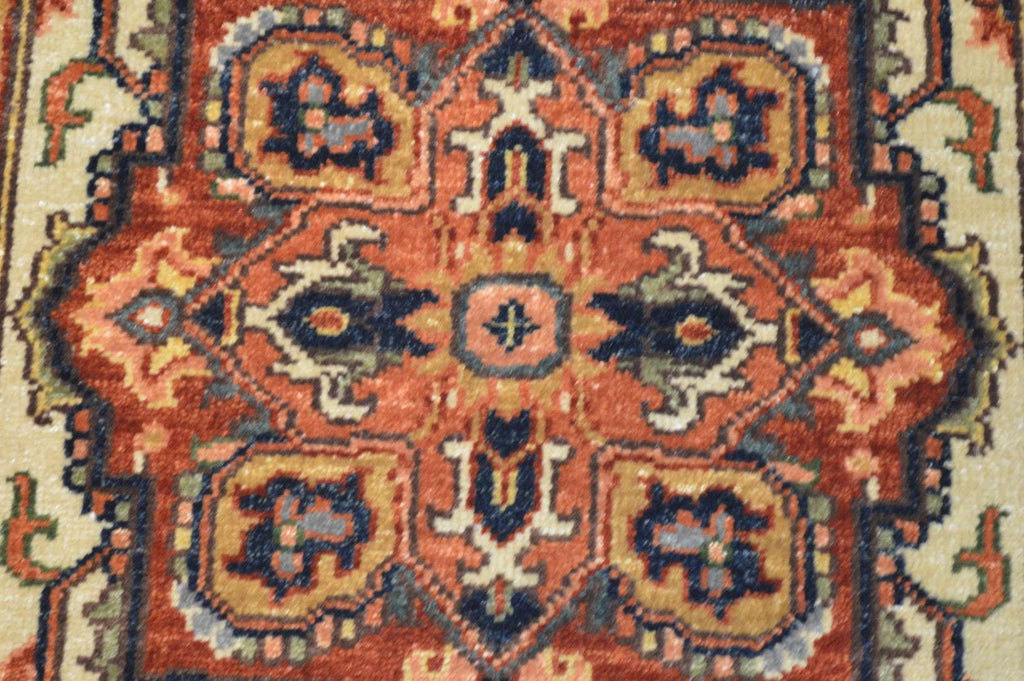 2' 6" x 9' 8" India Serapi Runner image 8