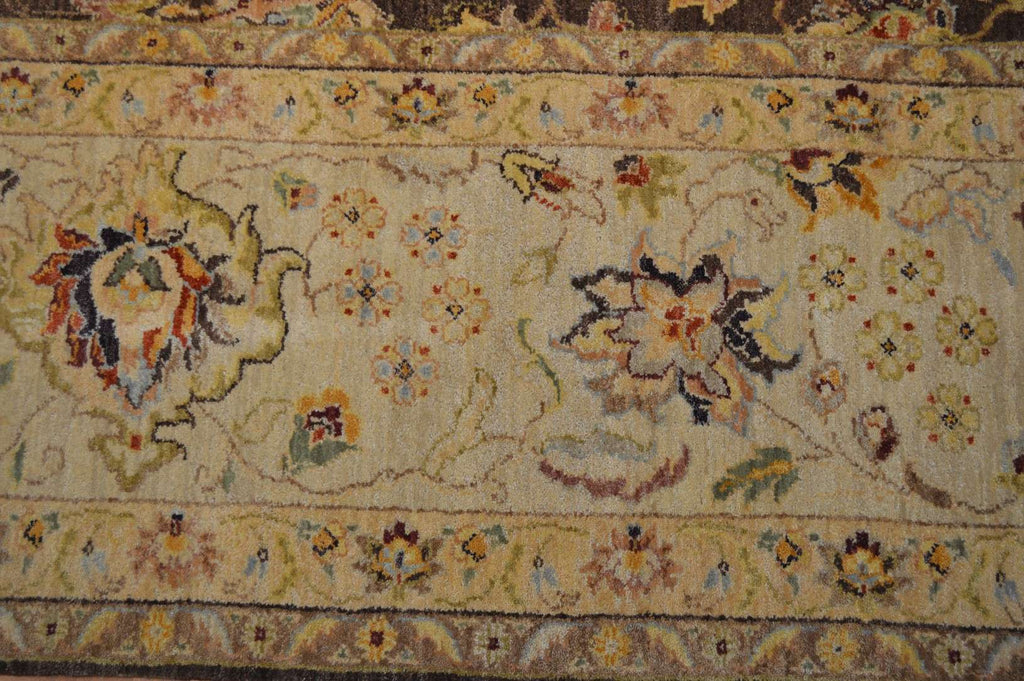 11' 9" x 14' 9" India Sultanabad Rug image 5