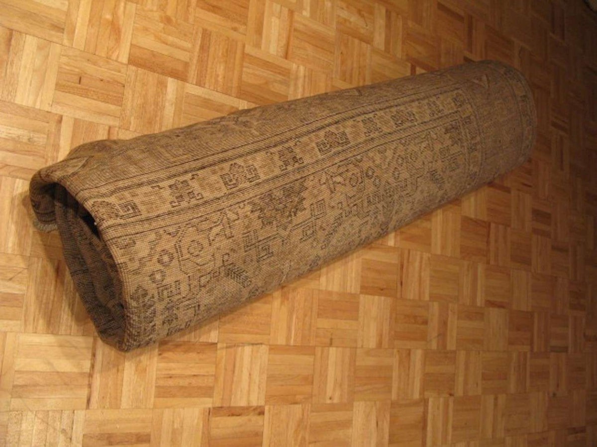 9' 1" x 12' 9" Persian Tabriz Rug image 6