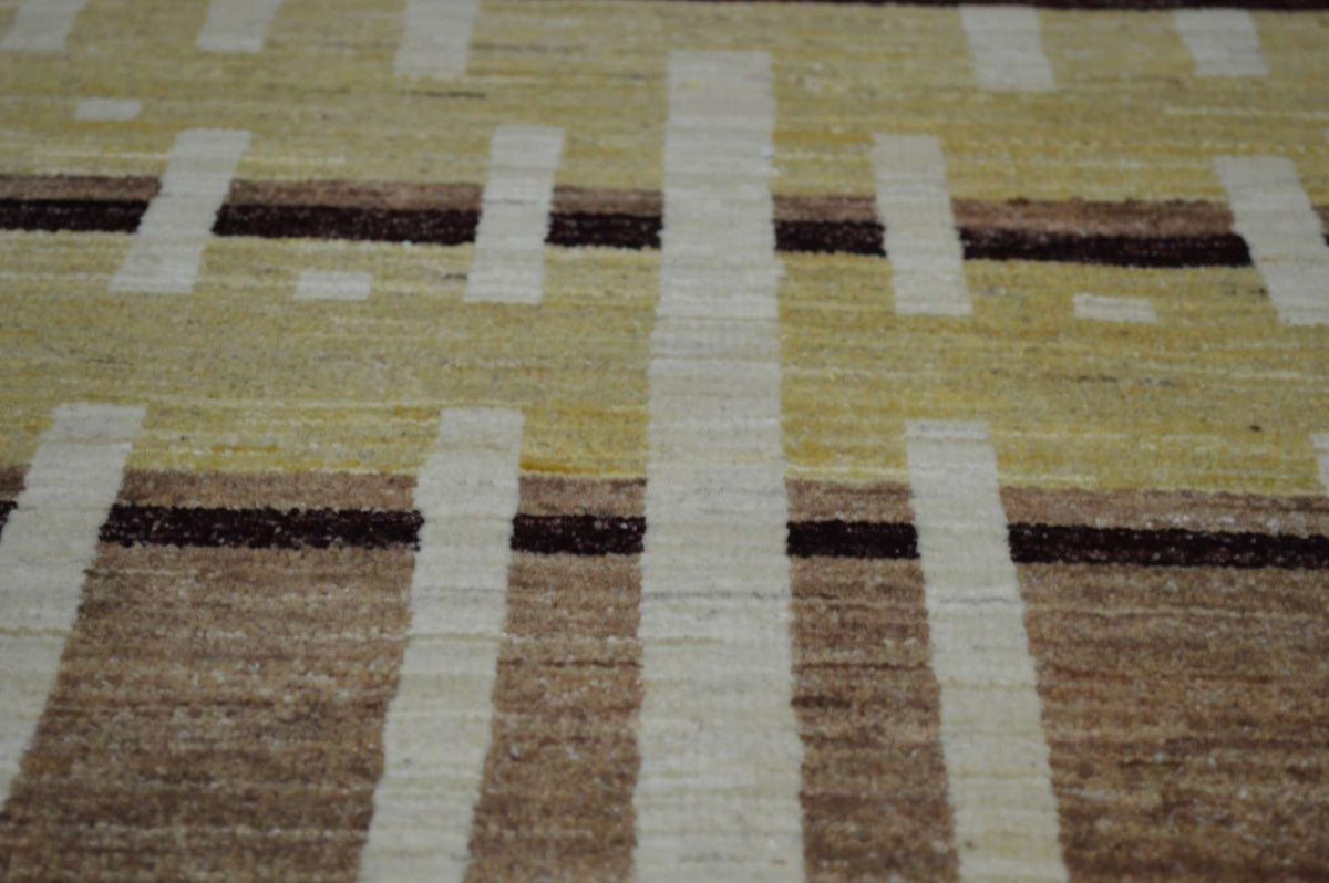 2' 6" x 4' 0" India Gabbeh Rug image 7