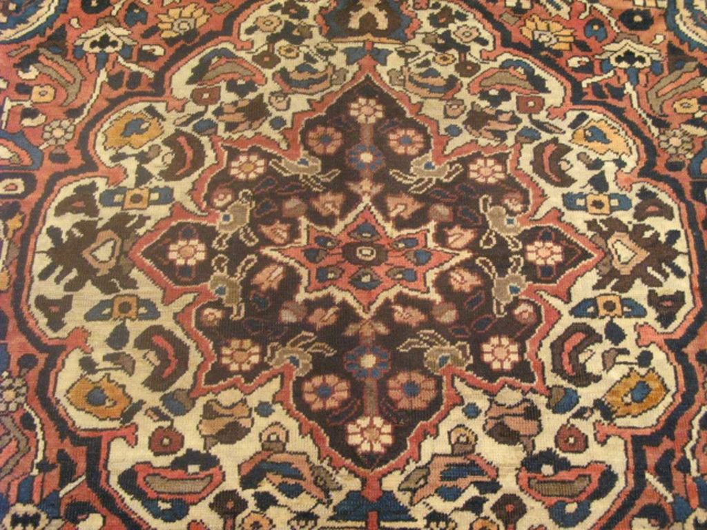 7' 0" x 10' 3" Persian Bakhtiari Rug image 5