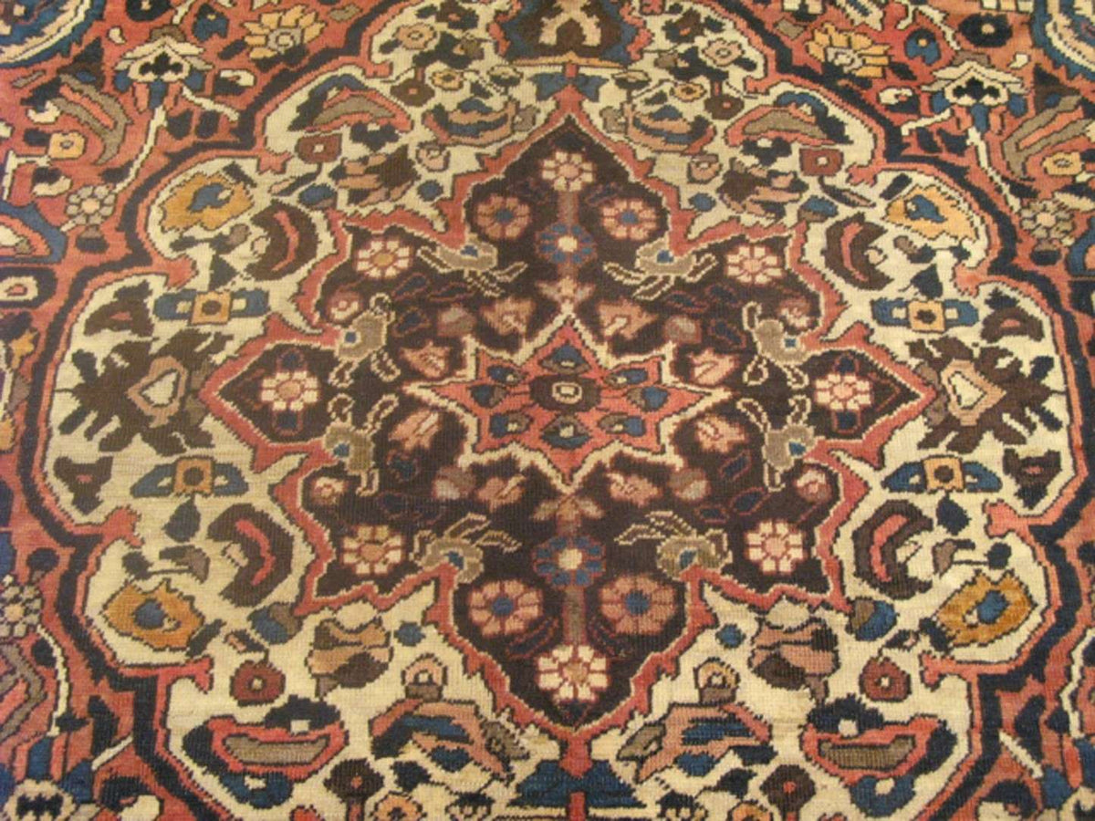 7' 0" x 10' 3" Persian Bakhtiari Rug image 5