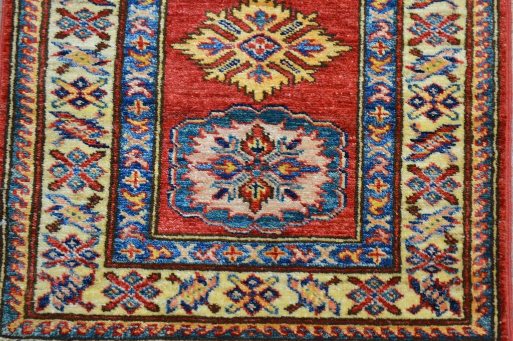 2' 0" x 5' 6" Pakistan Kazak Runner image 8
