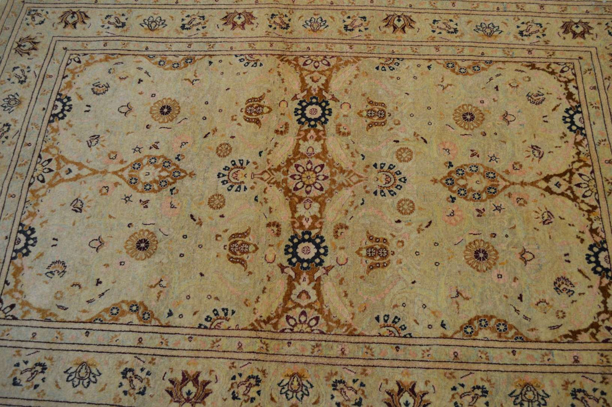 4' 2" x 6' 3" Pakistan Mogul Rug image 9