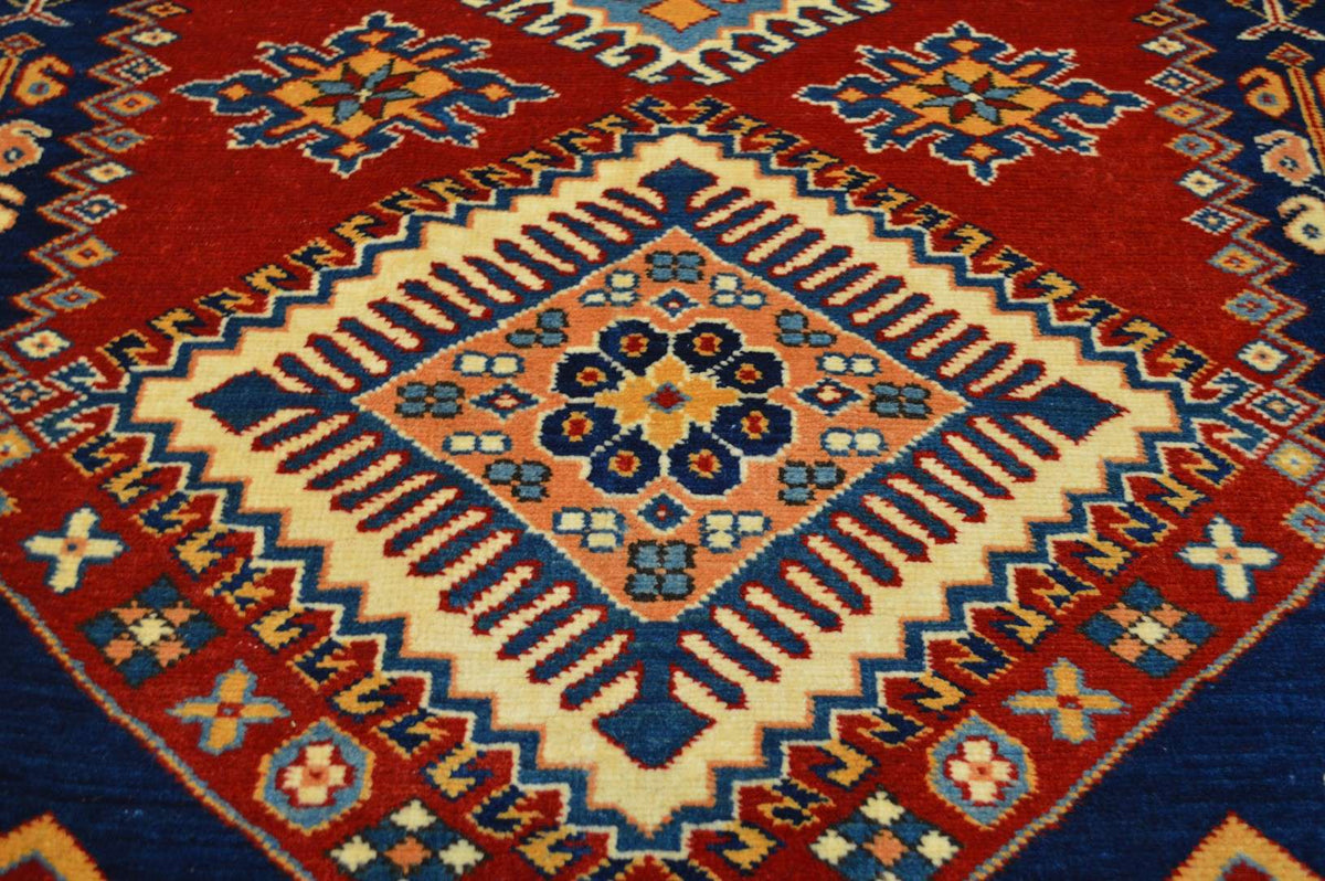 4' 2" x 6' 4" Pakistan Shirvan Rug image 2