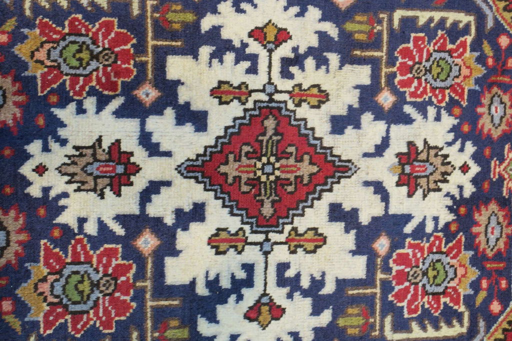 6' 6" x 9' 6" Vintage Tabriz Rug image 3