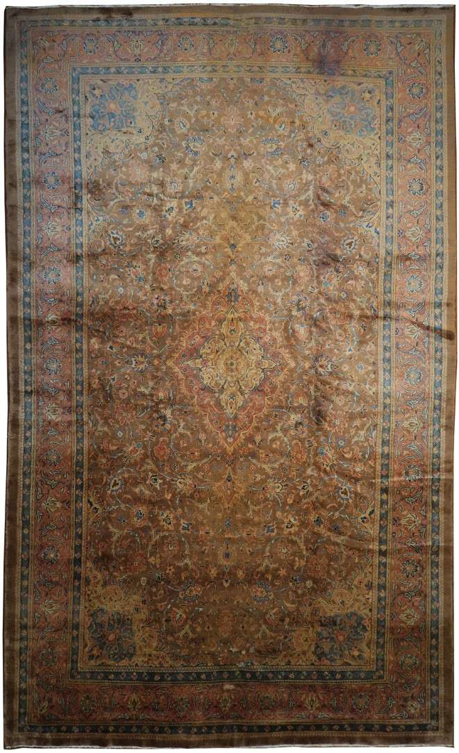 9' 8" x 16' 3" Persian Sarouk Rug image 0