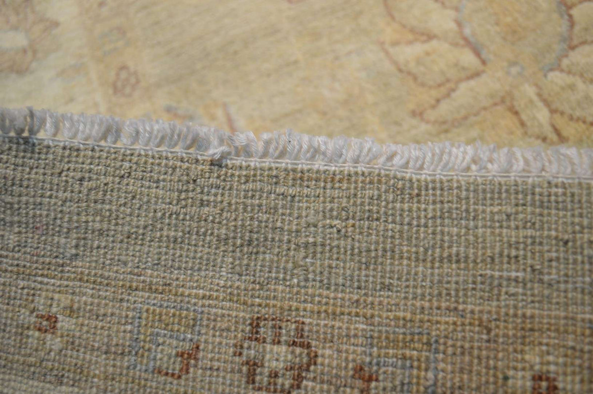 6' 0" x 8' 9" Pakistan Peshawar Rug image 12