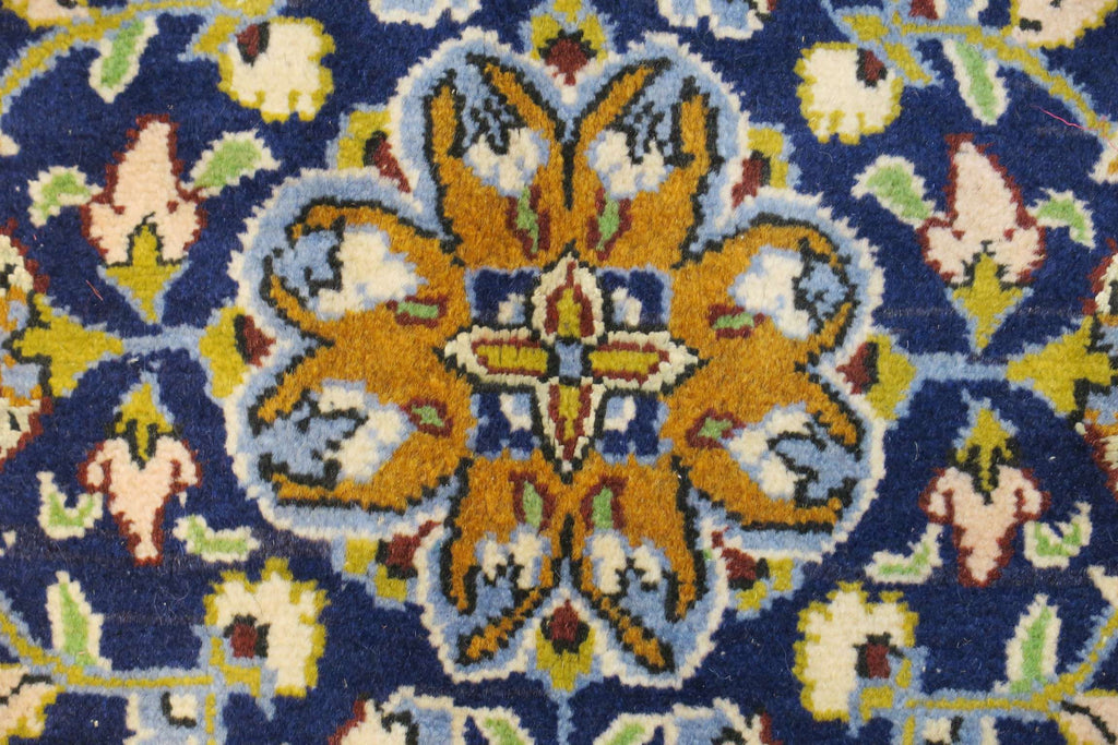 3' 5" x 5' 4" Persian Shahreza Rug image 5
