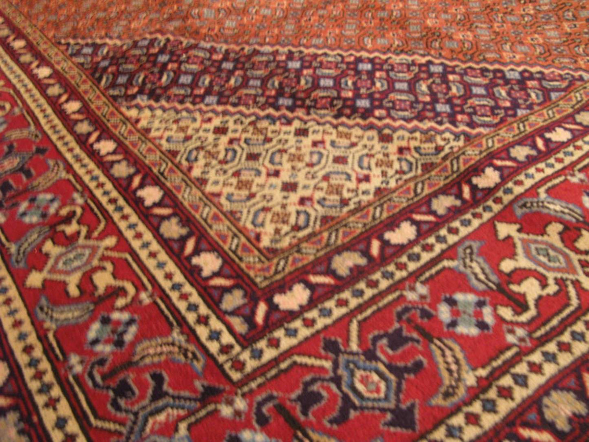6' 4" x 9' 9" Persian Bijar Rug image 5