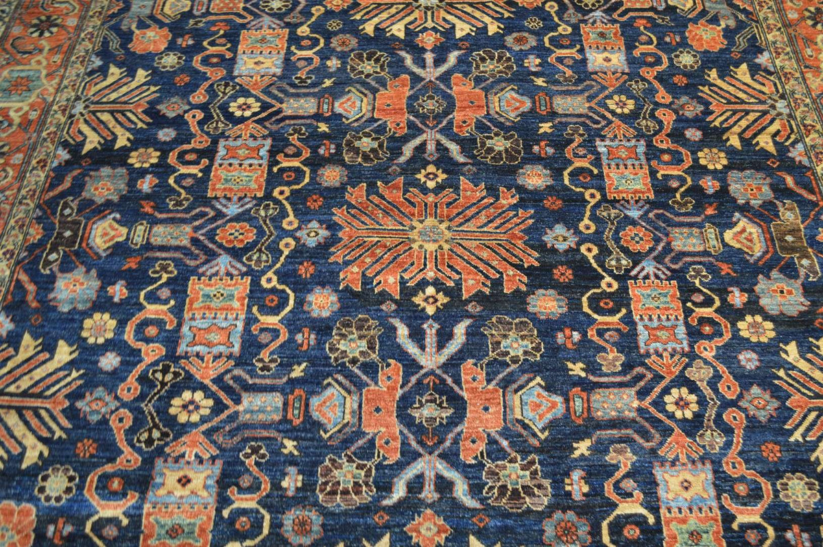 8' 2" x 10' 1" Pakistan Serapi Rug image 9