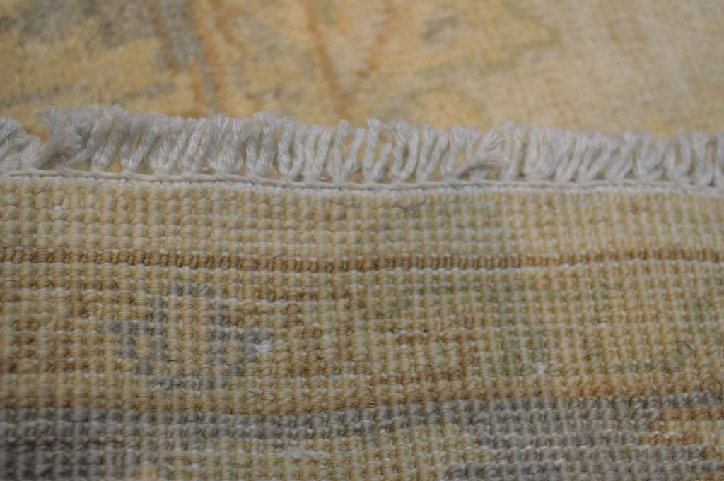 4' 8" x 7' 9" Pakistan Peshawar Rug image 11