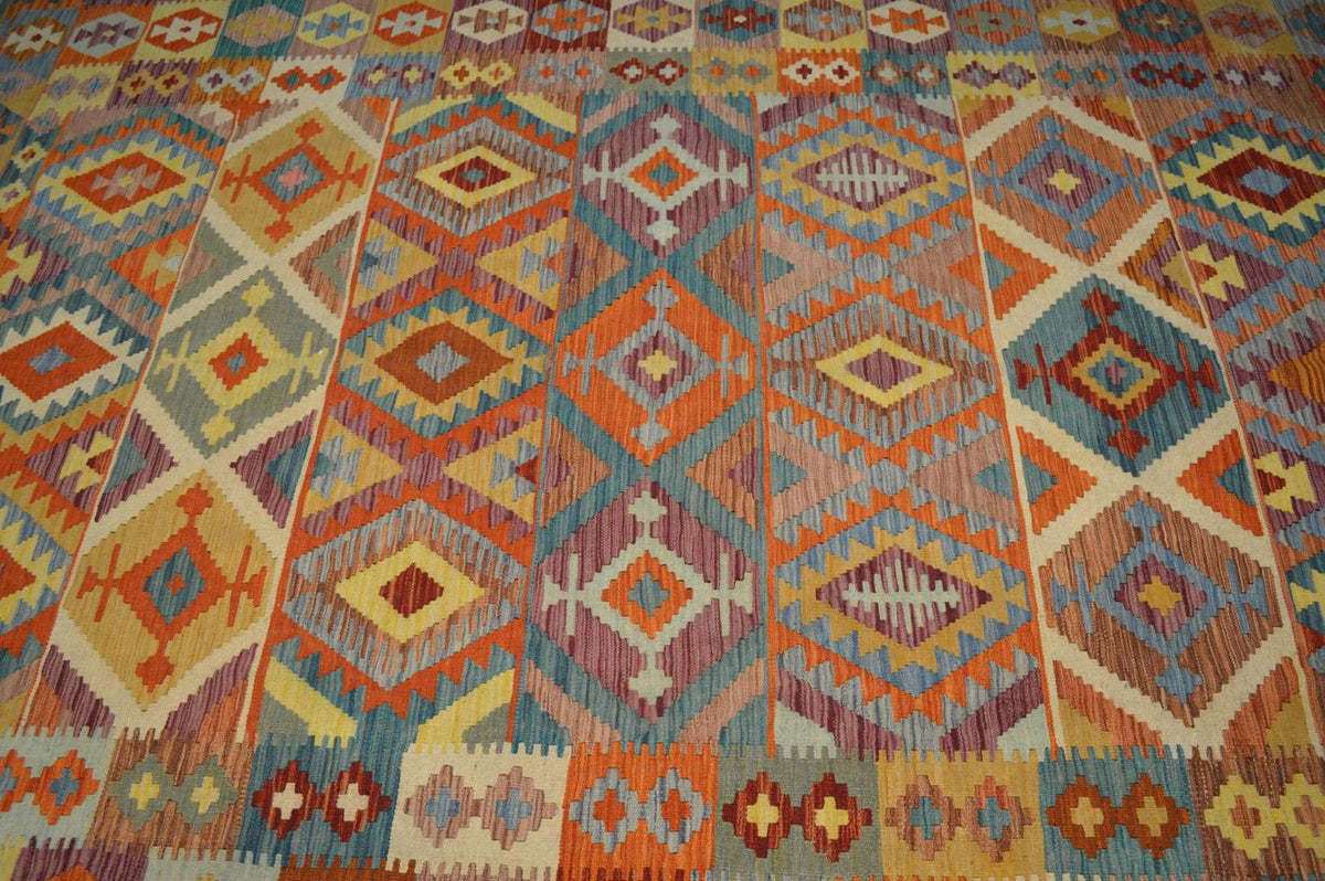 6' 8" x 9' 9" India Kilim Rug image 9