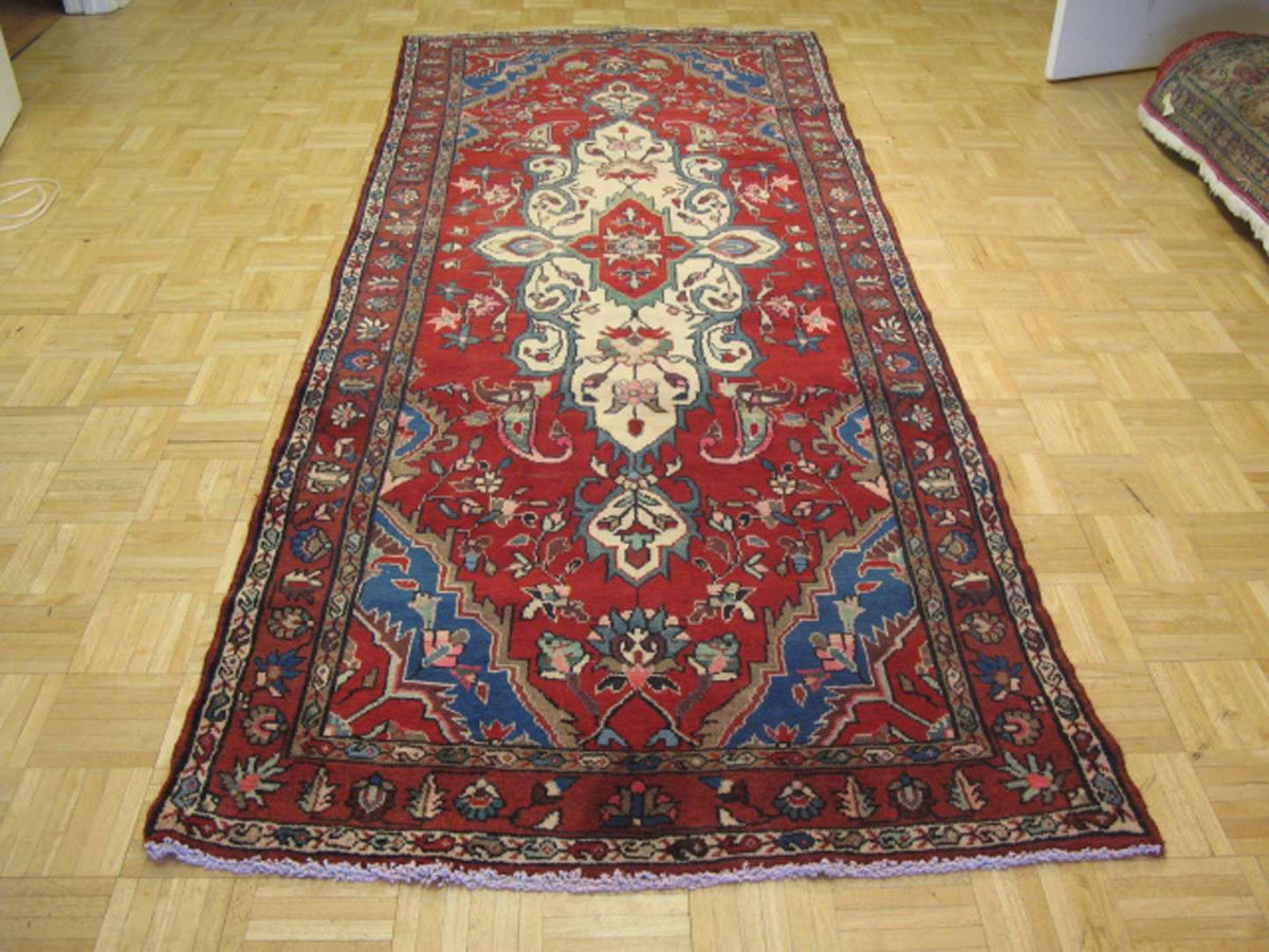 3' 8" x 9' 5" Persian Hamadan Runner image 1