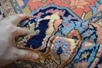 9' 8" x 18' 4" India Heriz Rug image 11