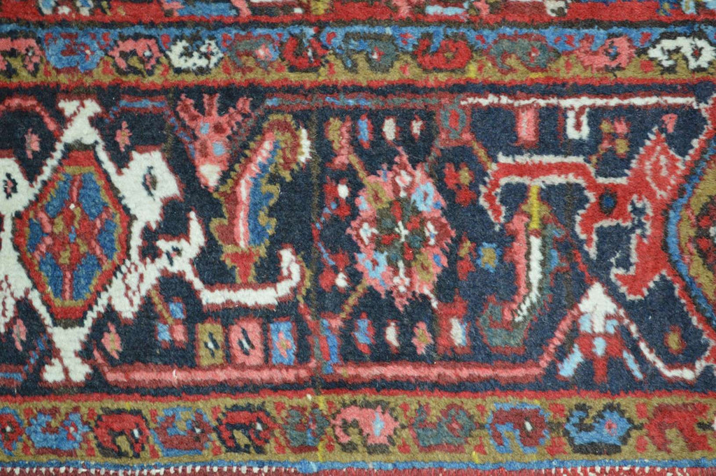6' 7" x 9' 5" Persian Heriz Rug image 7