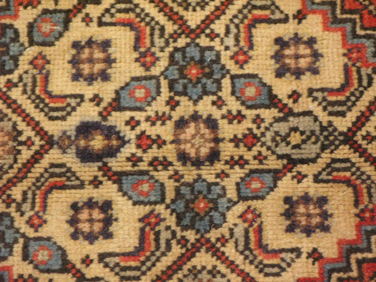 6' 1" x 9' 5" Persian Tabriz Rug image 6