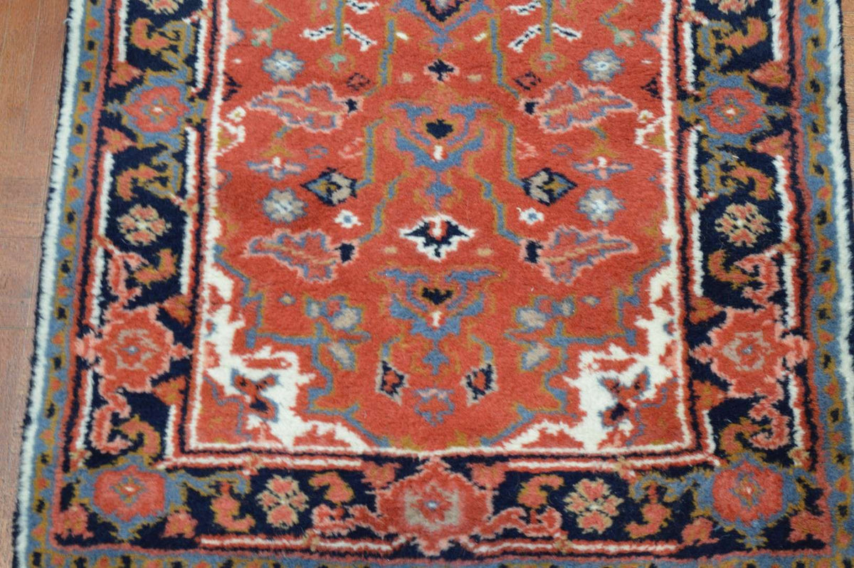 2' 2" x 3' 9" India Heriz Rug image 4