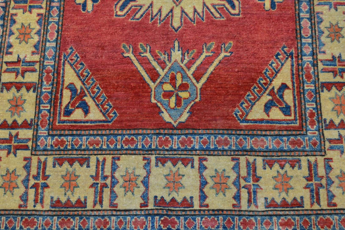 3' 8" x 5' 8" Pakistan Kazak Rug image 7