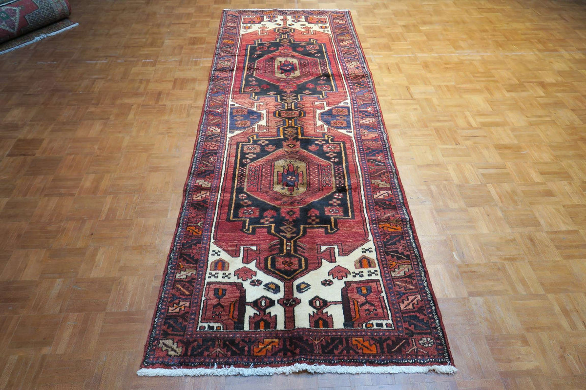 3' 5" x 9' 10" Persian Hamadan Runner image 3
