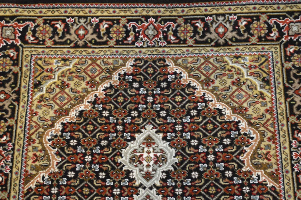 3' 1" x 5' 1" India Bijar Rug image 11
