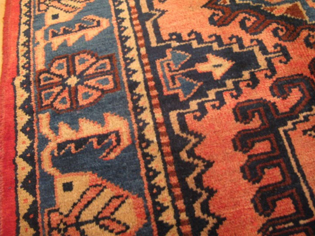 3' 4" x 5' 0" Persian Vis Rug image 8