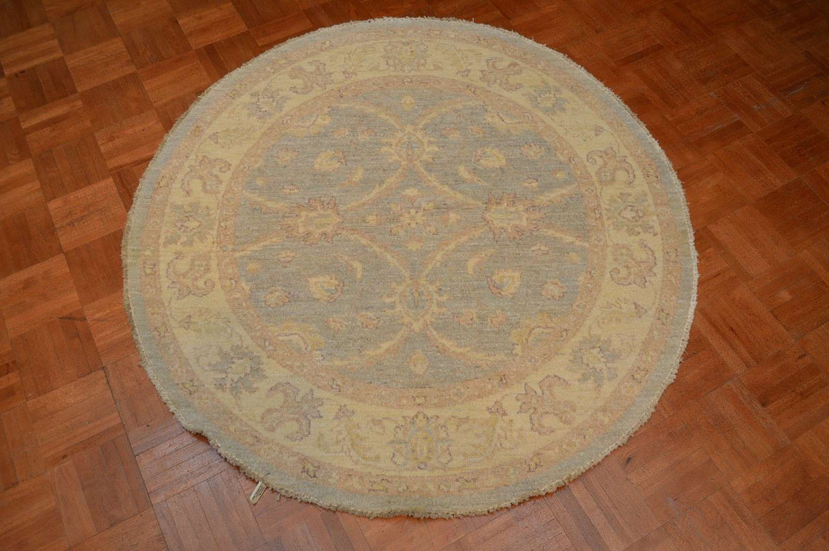 4' 0" x 4' 0" Pakistan Peshawar Round Rug image 1