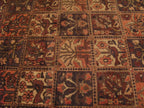 5' 5" x 6' 1" Persian Bakhtiari Rug image 7