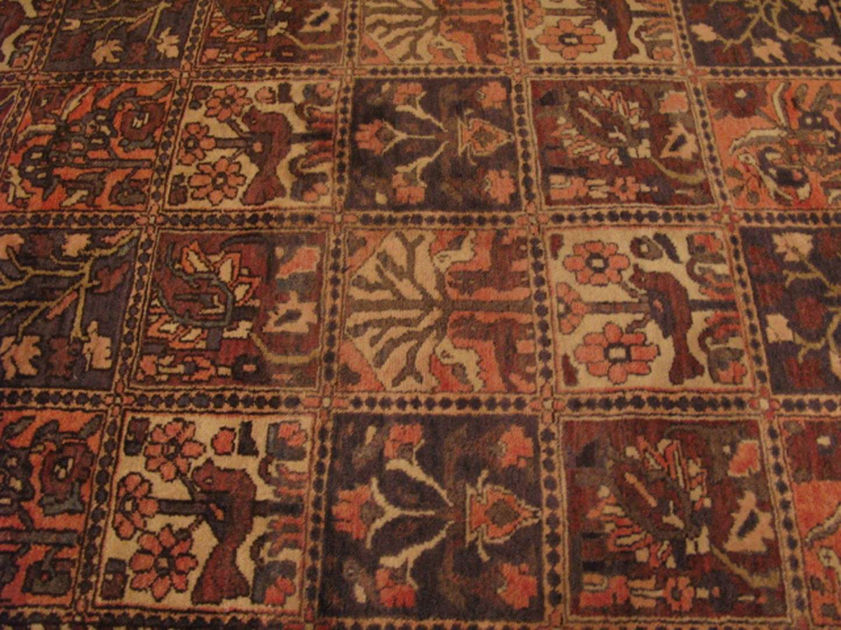 5' 5" x 6' 1" Persian Bakhtiari Rug image 7