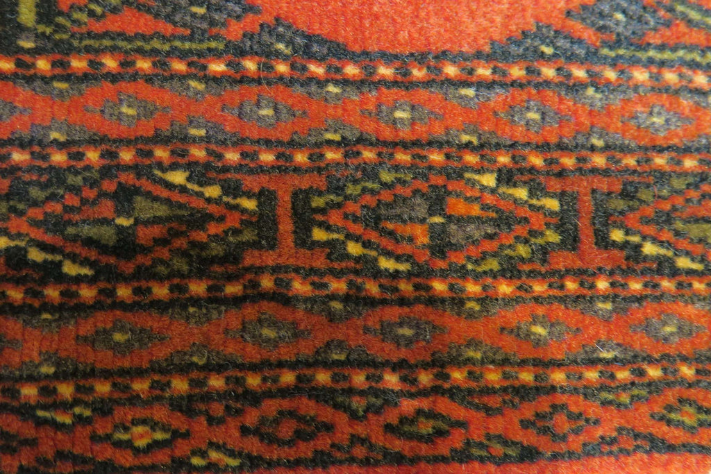 3' 5" x 1' 7" Persian Turkeman Rug image 8