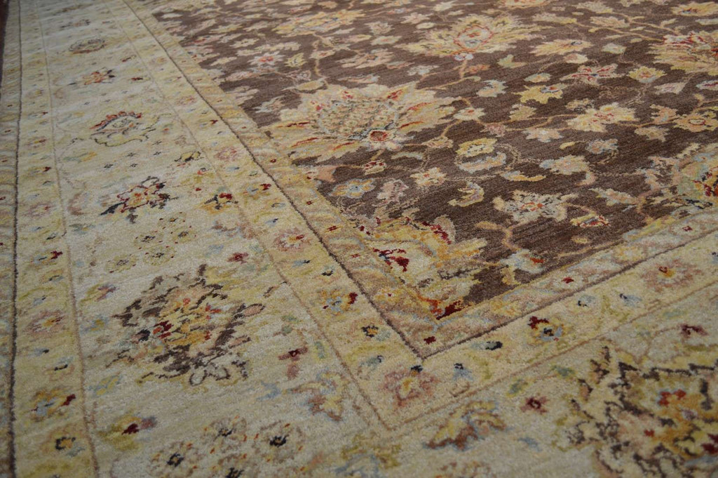 9' 2" x 12' 1" India Sultanabad Rug image 5