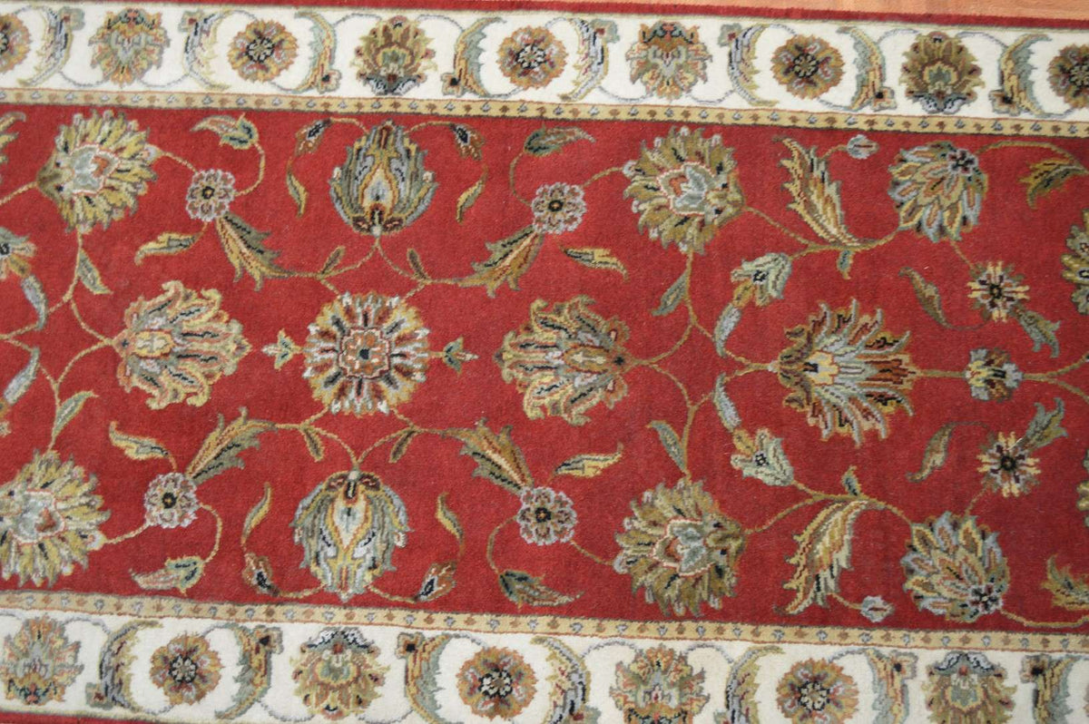 2' 7" x 16' 4" India Jaipur Runner image 5