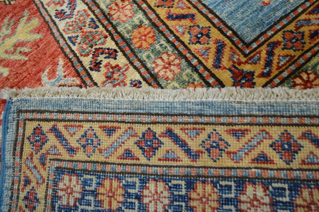 7' 8" x 10' 4" Pakistan Kazak Rug image 12