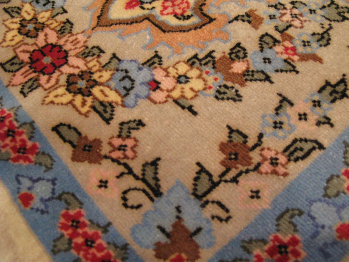 1' 8" x 2' 0" Vintage Varamin Rug image 4