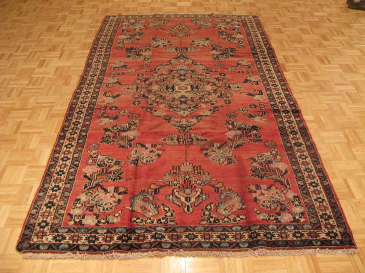 5' 6" x 9' 9" Persian Lilihan Rug image 1