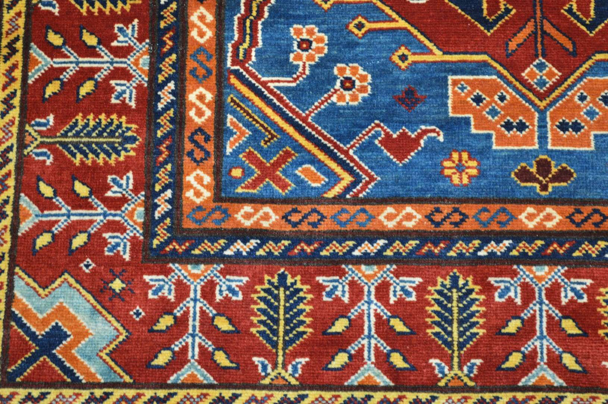 4' 2" x 6' 1" Pakistan Shirvan Rug image 7