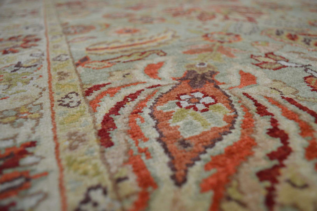 2' 5" x 4' 1" India Agra Rug image 7