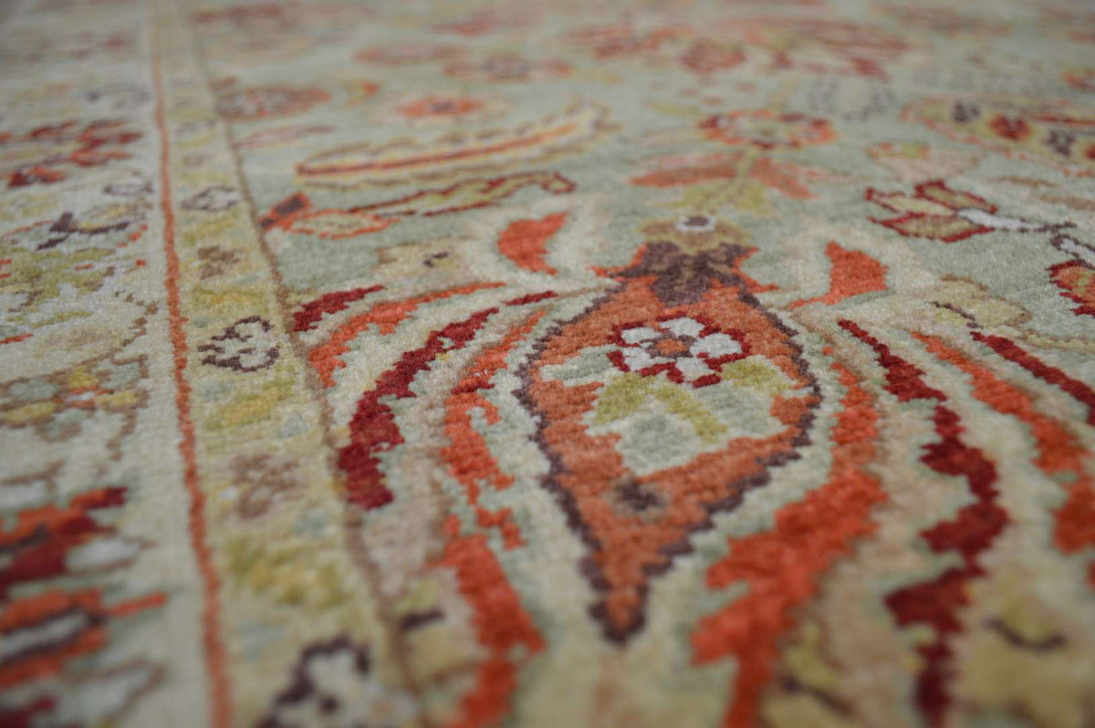2' 5" x 4' 1" India Agra Rug image 7