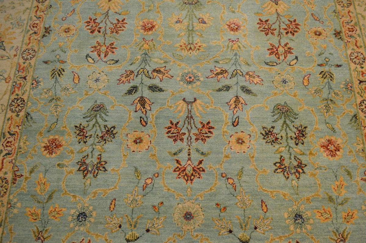 8' 0" x 10' 0" India Sultanabad Rug image 7