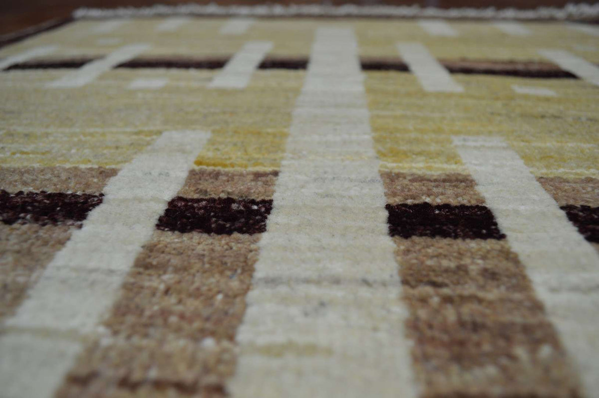 2' 6" x 4' 0" India Gabbeh Rug image 2