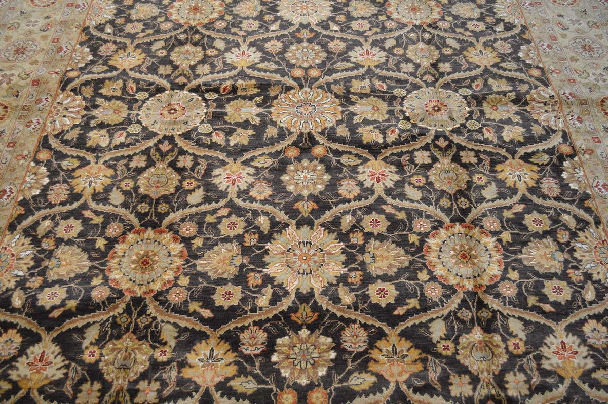 8' 0" x 10' 0" India Agra Rug image 7