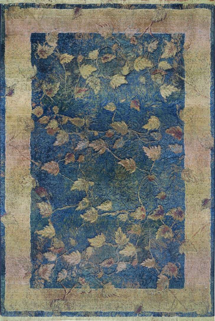 5' 3" x 7' 8" Persian Tabriz Rug image 0