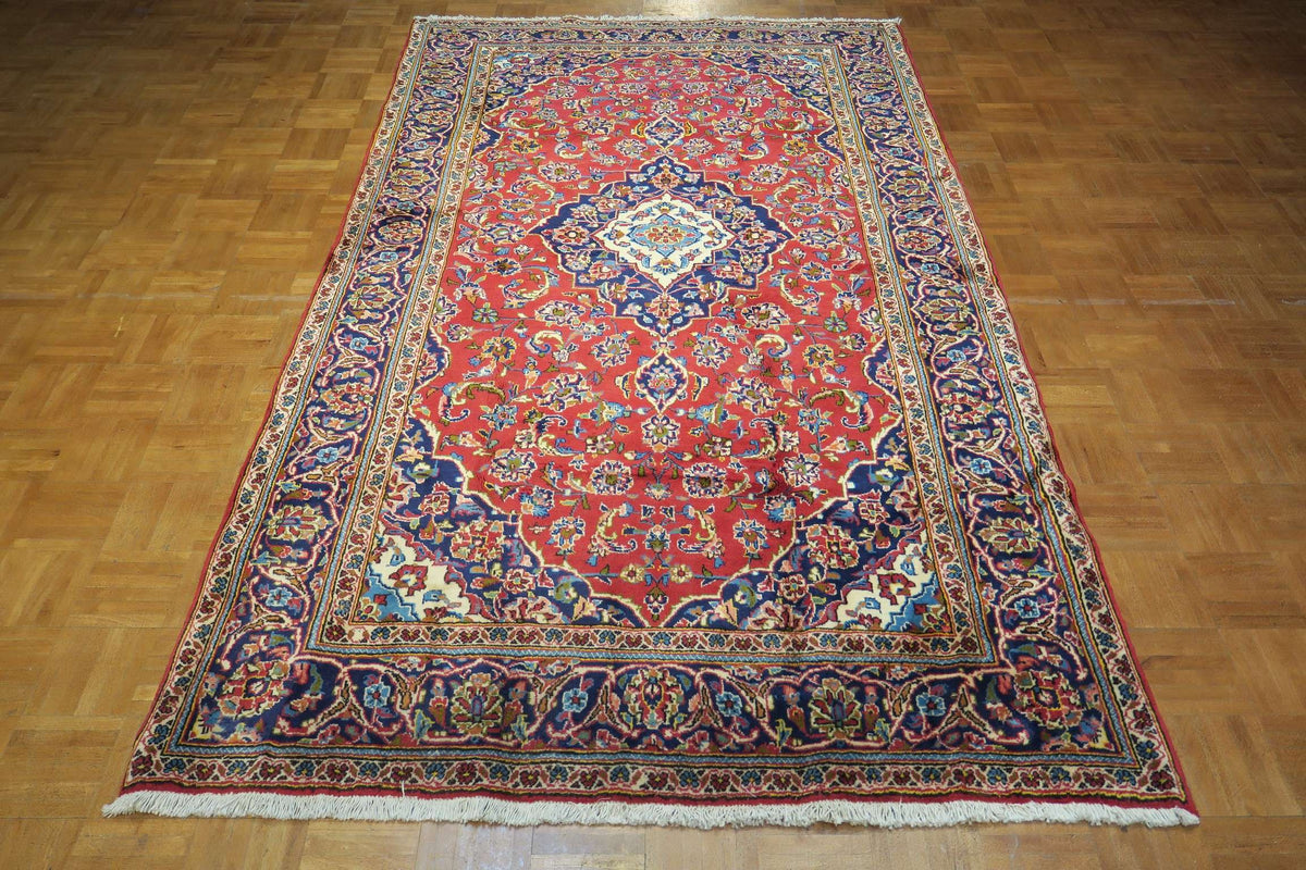 4' 9" x 8' 0" Persian Kashan Rug image 11
