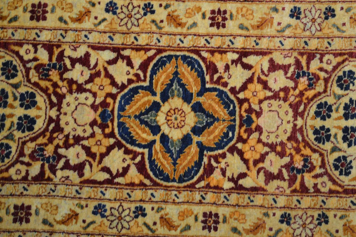 8' 1" x 10' 2" Pakistan Mogul Rug image 5