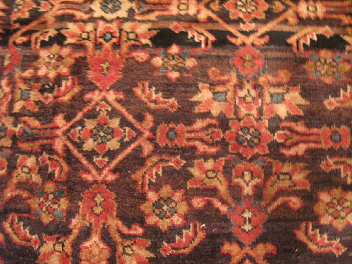 7' 5" x 10' 3" Persian Lilihan Rug image 9