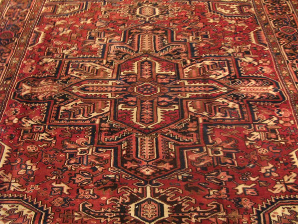 7' 1" x 9' 8" Persian Heriz Rug image 4