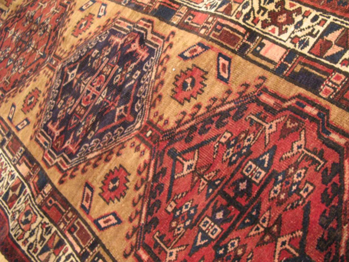 3' 2" x 6' 1" Persian Bakhshayesh Runner image 5